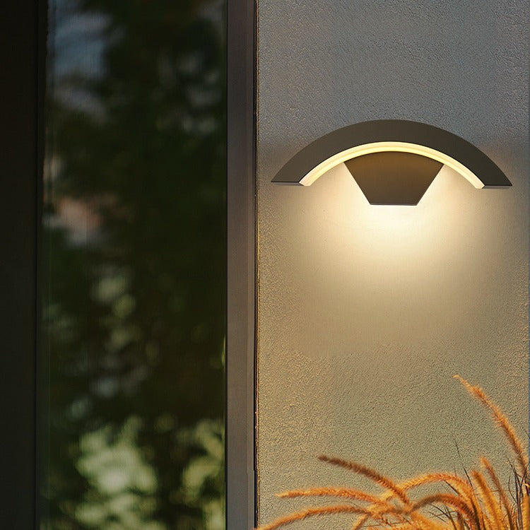 Modern Outdoor Wall Light Waterproof IP65 Suitable for Outdoor Porch Courtyard Garden