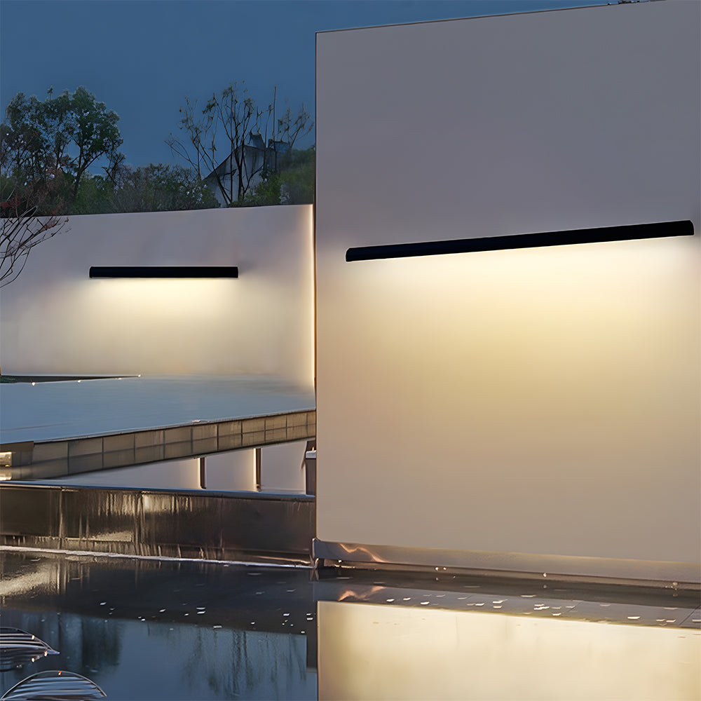 Outdoor Simple Waterproof Strip Garden LED Wall Light