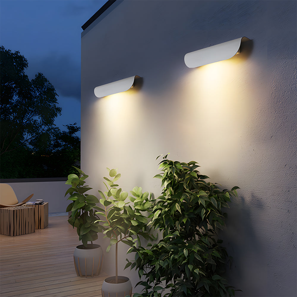 Minimalist Arc LED Waterproof Outdoor Wall Lamp for Gate, Garden & Patio