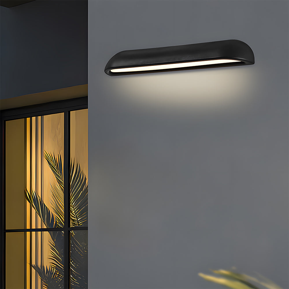 Nordic Simple Black LED Outdoor Wall Light