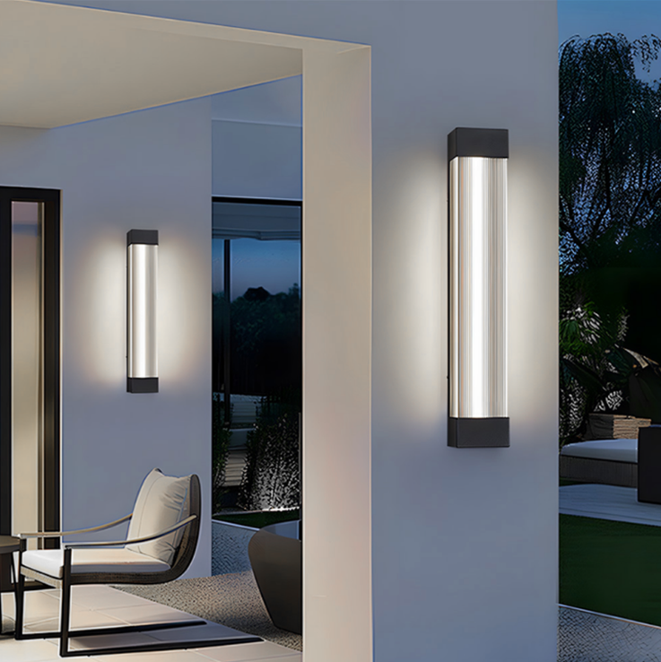 Nordic Style Waterproof Vertical LED Garden Lights Outdoor for Garage Wall