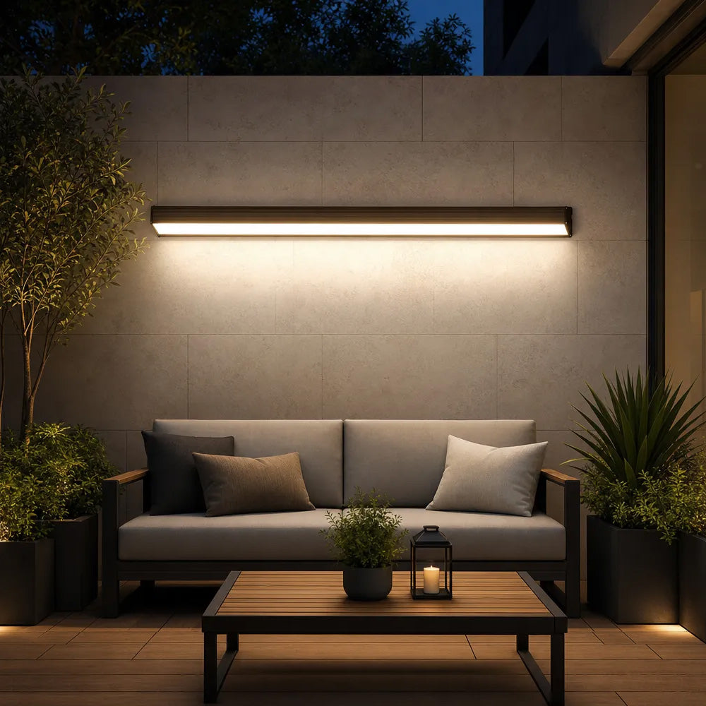 Modern IP65 Waterproof Outdoor LED Linear Wall Lamp