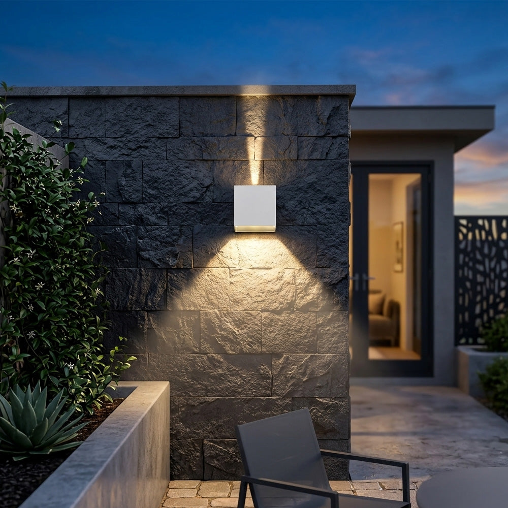 IP65 Outdoor Lighting for Wall, Up And Down Exterior Lighting