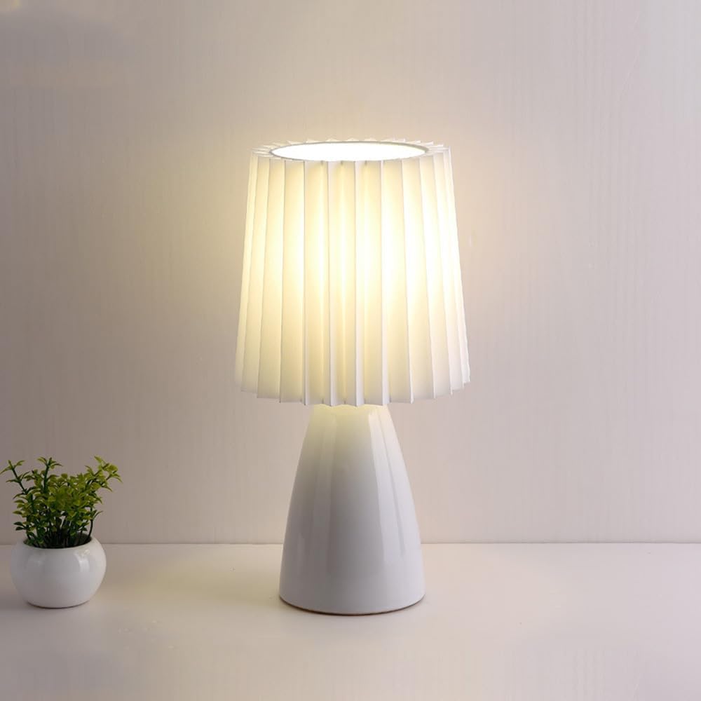 Modern Simple Fabric Create Mini Table Lamp