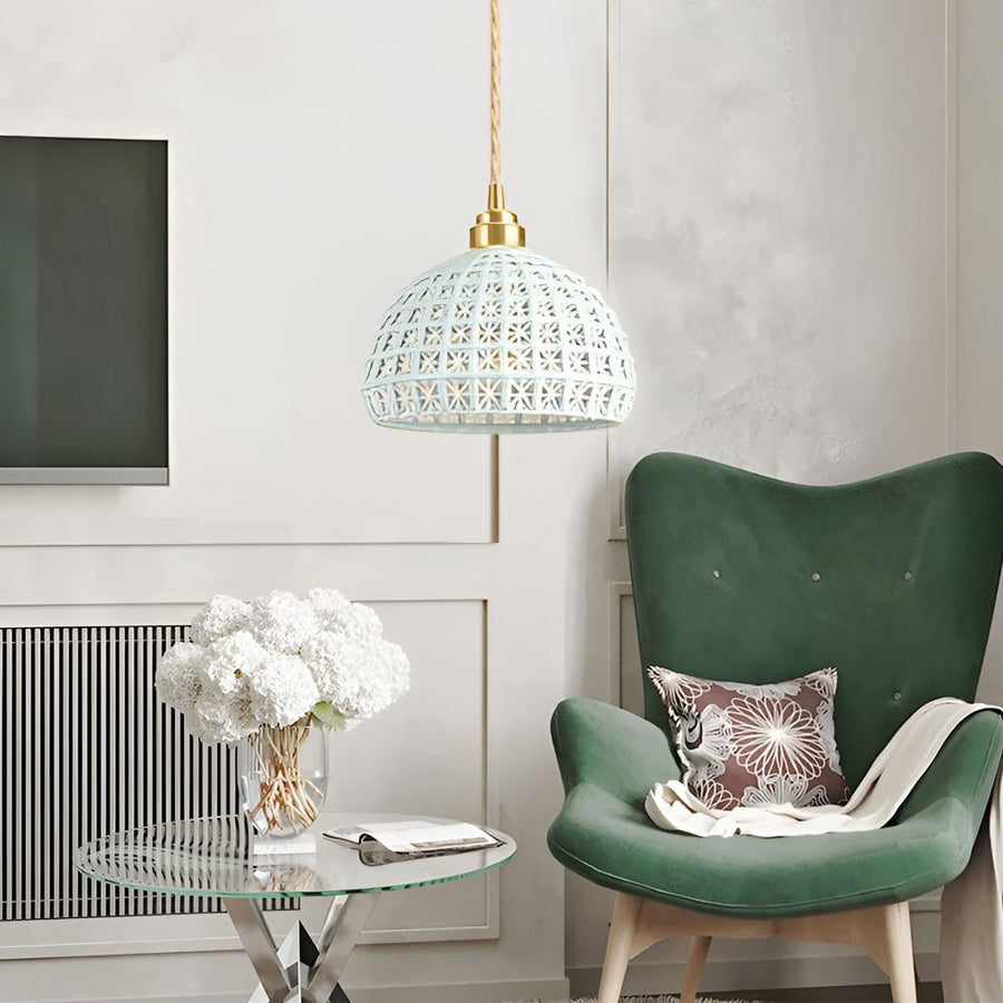 Modern Minimalist Style Ceramics Pendant Light