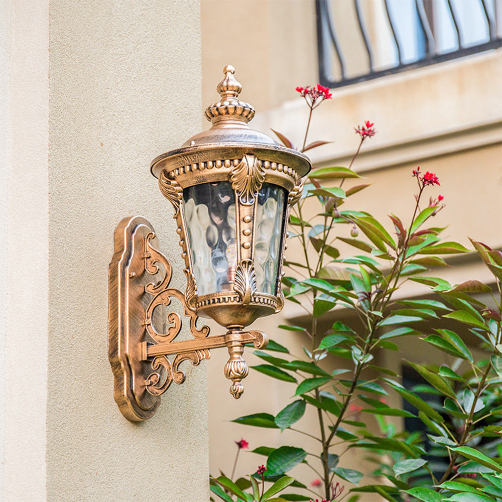 Vintage Design Glass Outdoor Wall Light