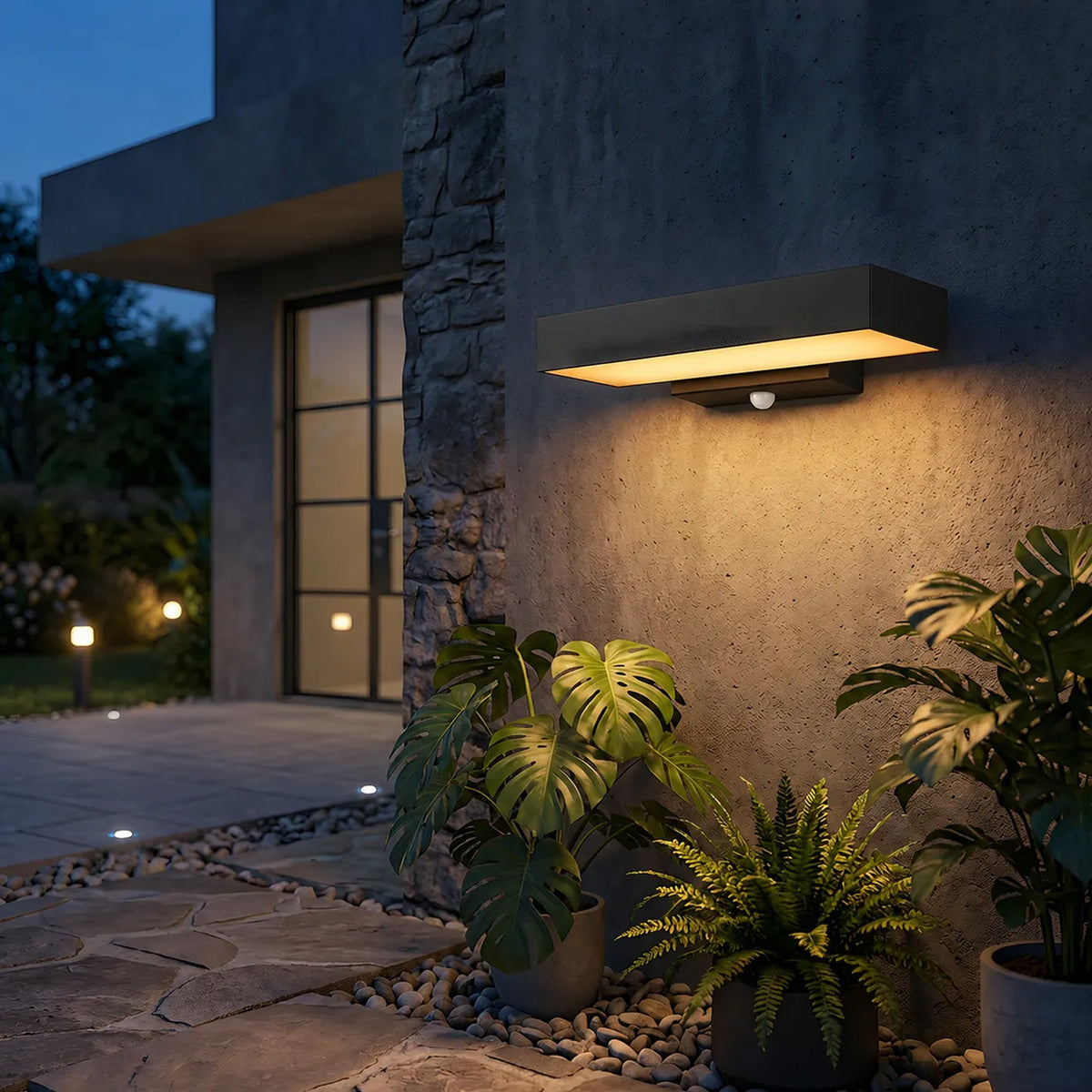 Modern IP54 Waterproof Linear PIR Motion Sensor LED Outdoor Wall Lights for Patio