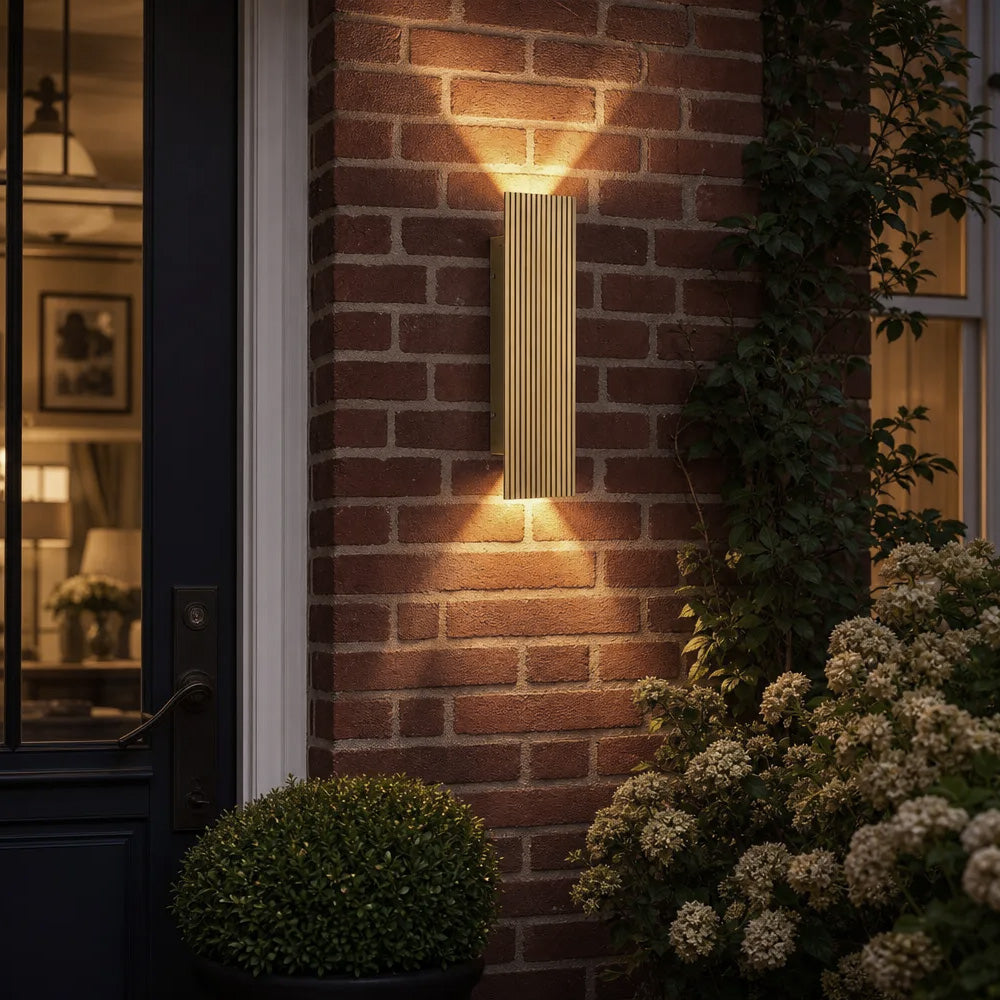 Modern Outdoor Aluminium Elevate Wall Light for Patio Garden Porch