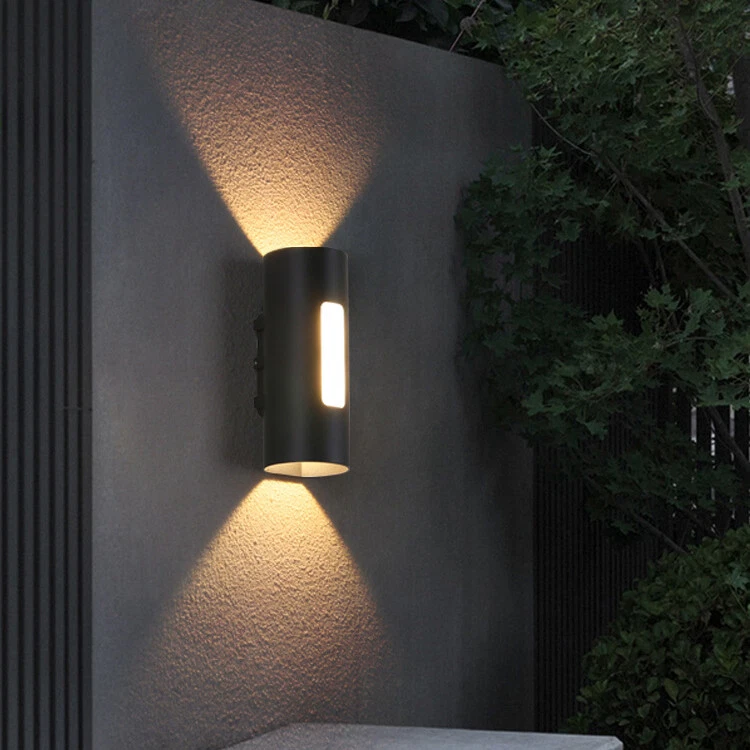 Modern Round IP65 Black LED Outdoor Wall Light in Black, Warm Light