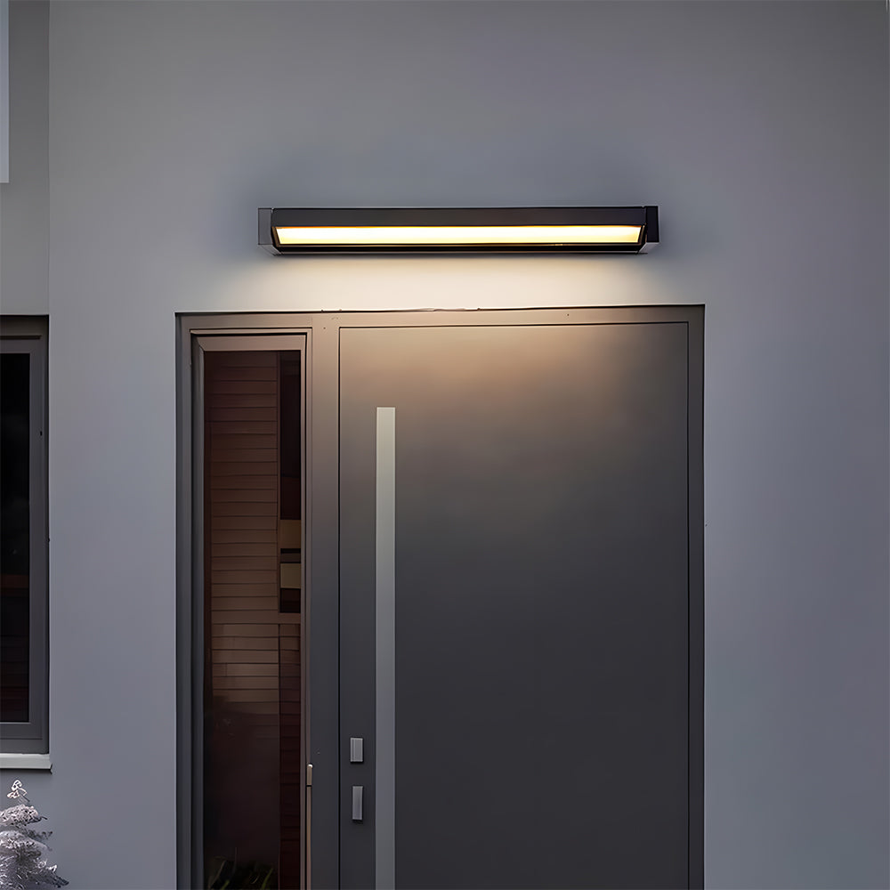 Decorative Black or White IP65 Outdoor Wall Light