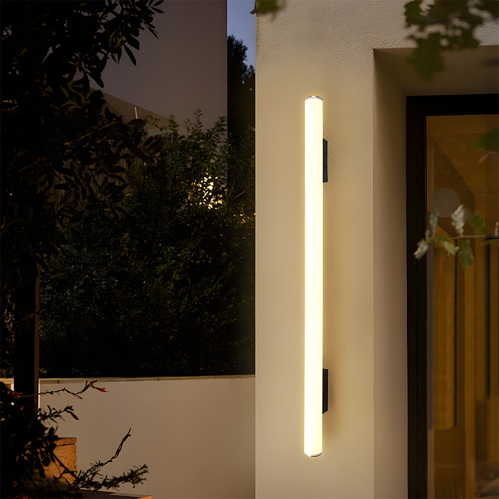 Minimalist White LED Outdoor Wall Light