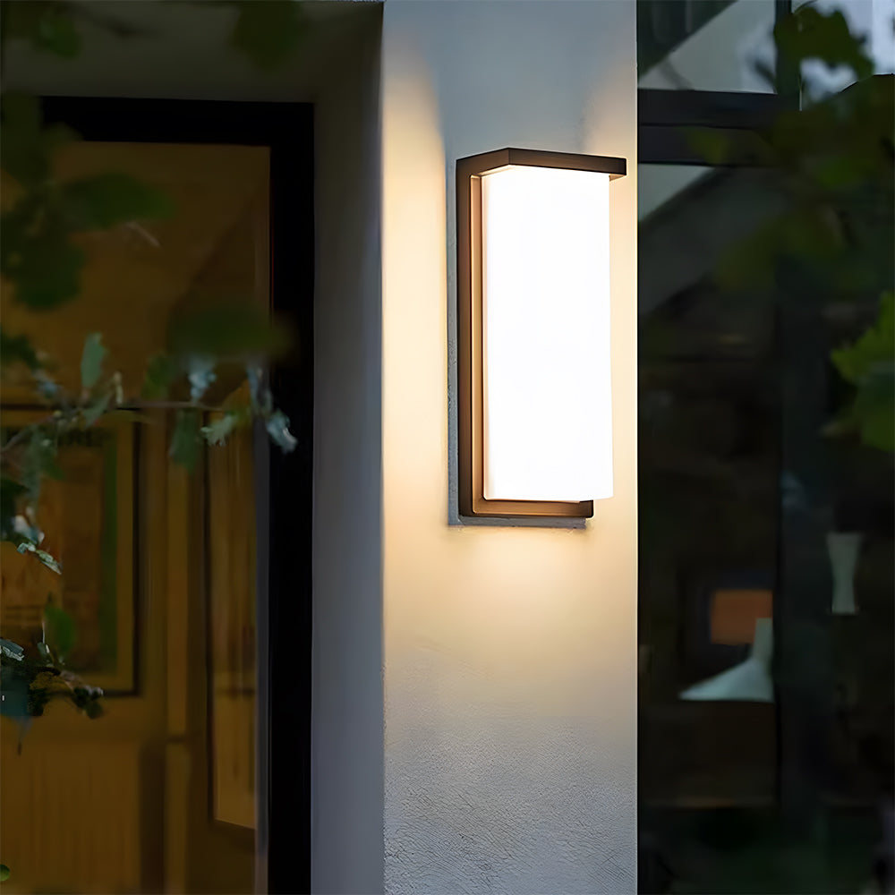 Modern Simple IP65 LED Outdoor Wall Light