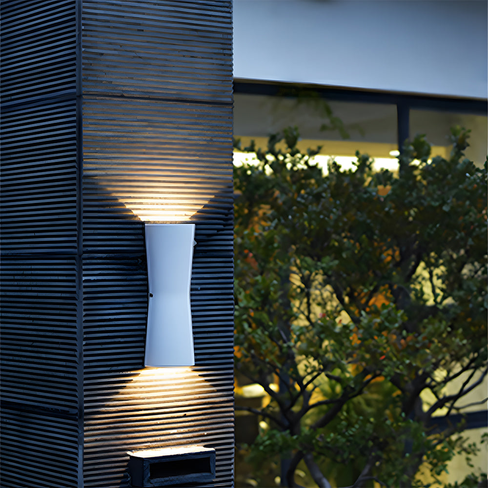 Modern Waterproof LED Outdoor Up And Down Lights