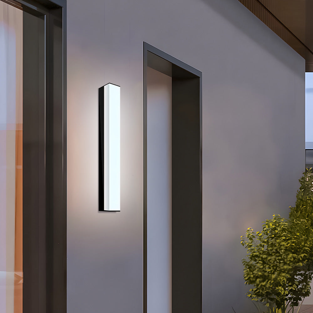 Outdoor Black Waterproof LED Wall Light