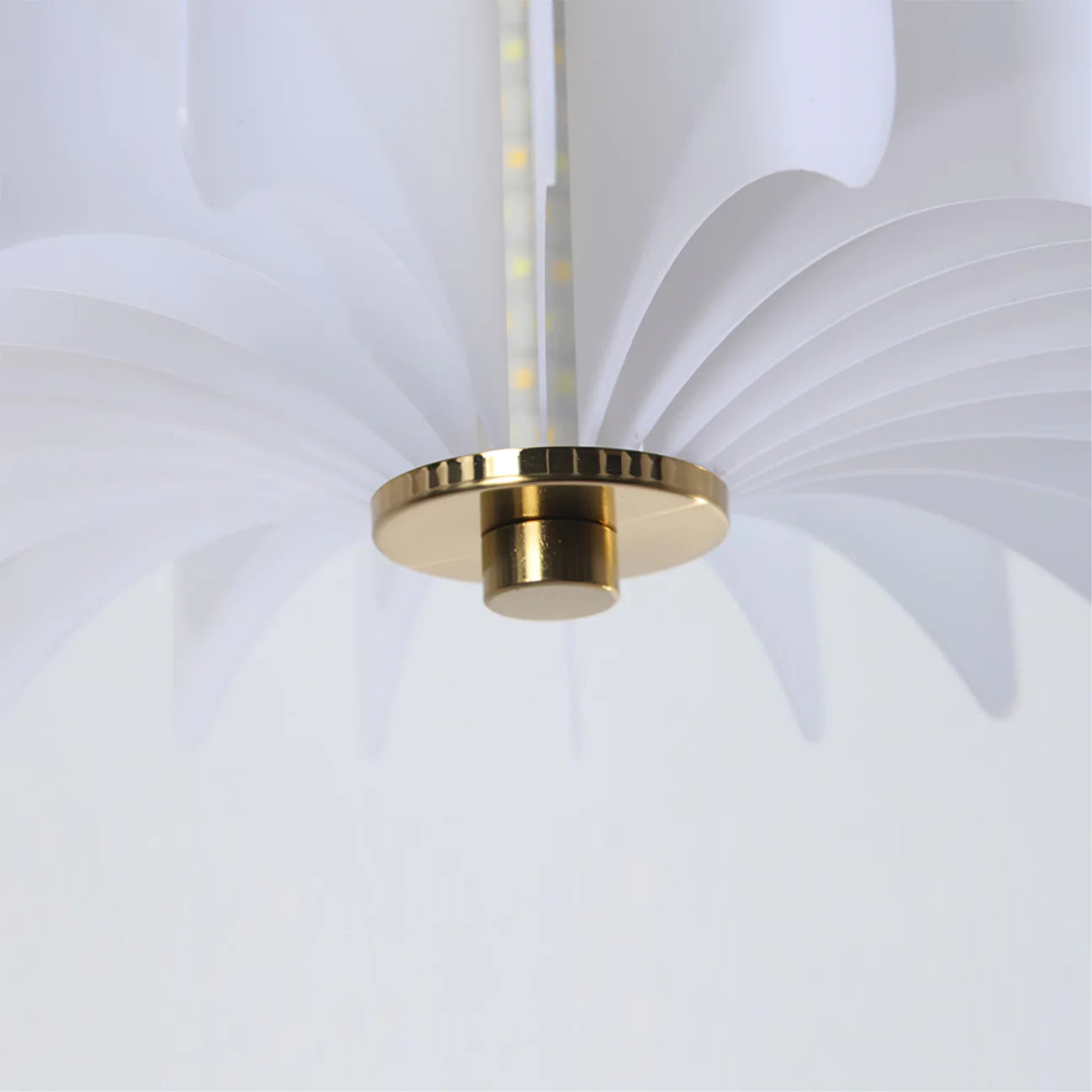 Nordic Minimalist White Pendant Light Exquisite And Elegant Hanging Light