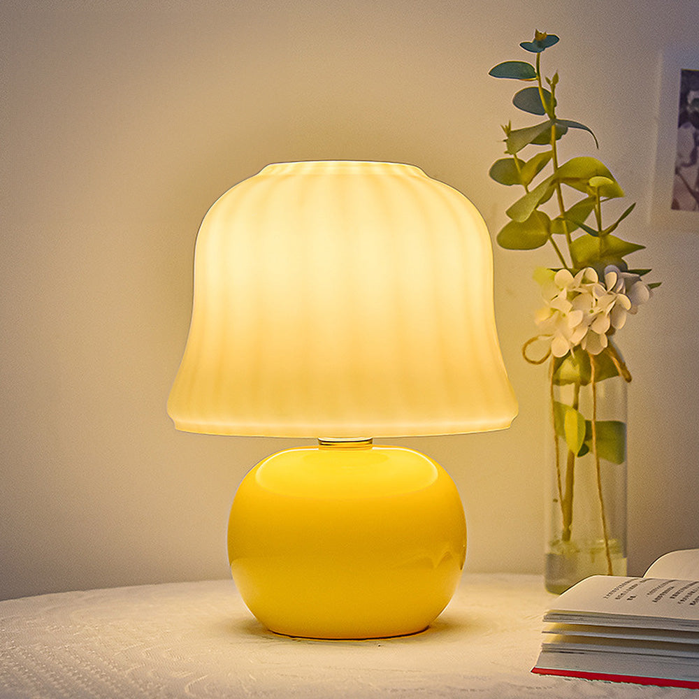 Simple Iron Bedroom Cute Table Lamps