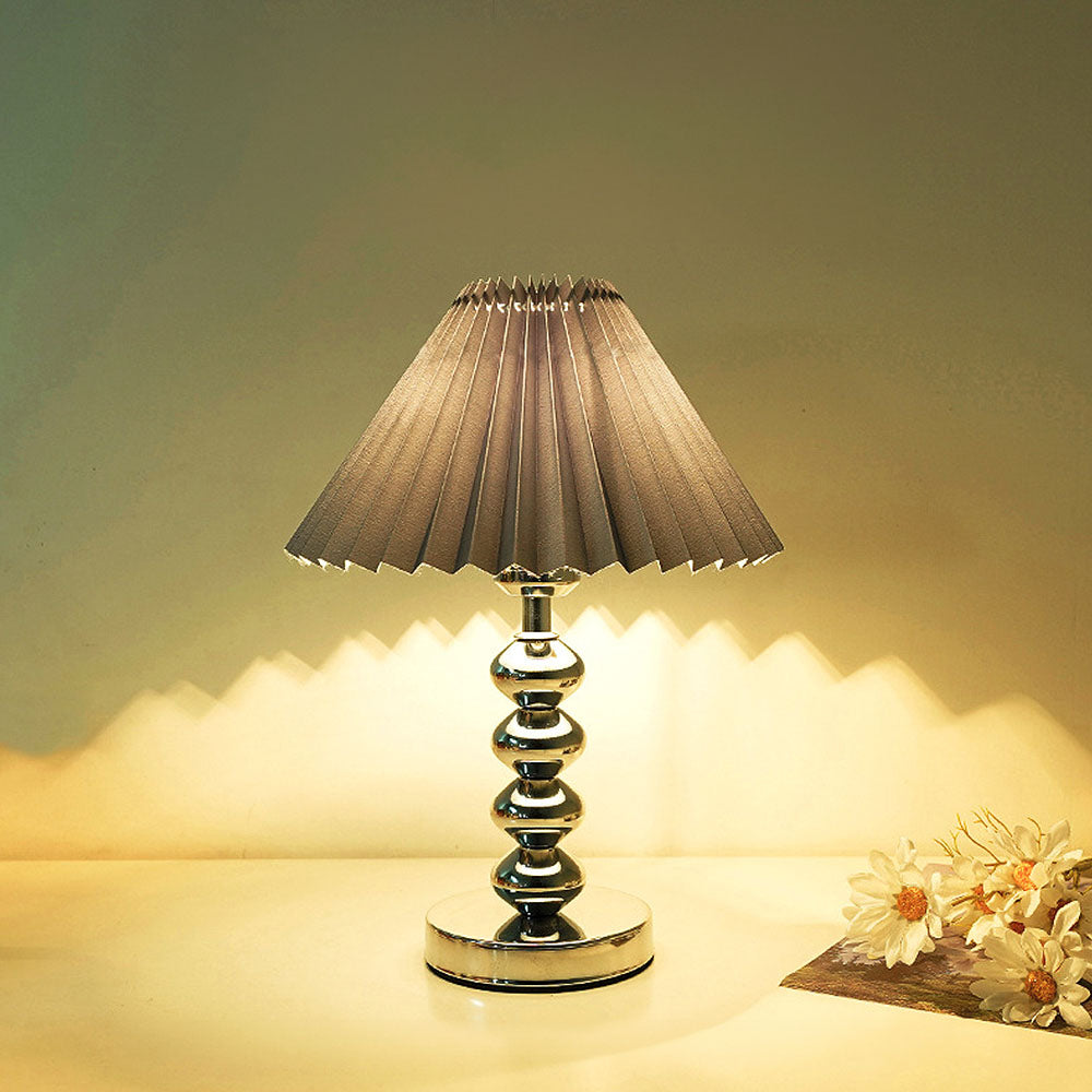 Modern Luxury Simple Iron Table Light