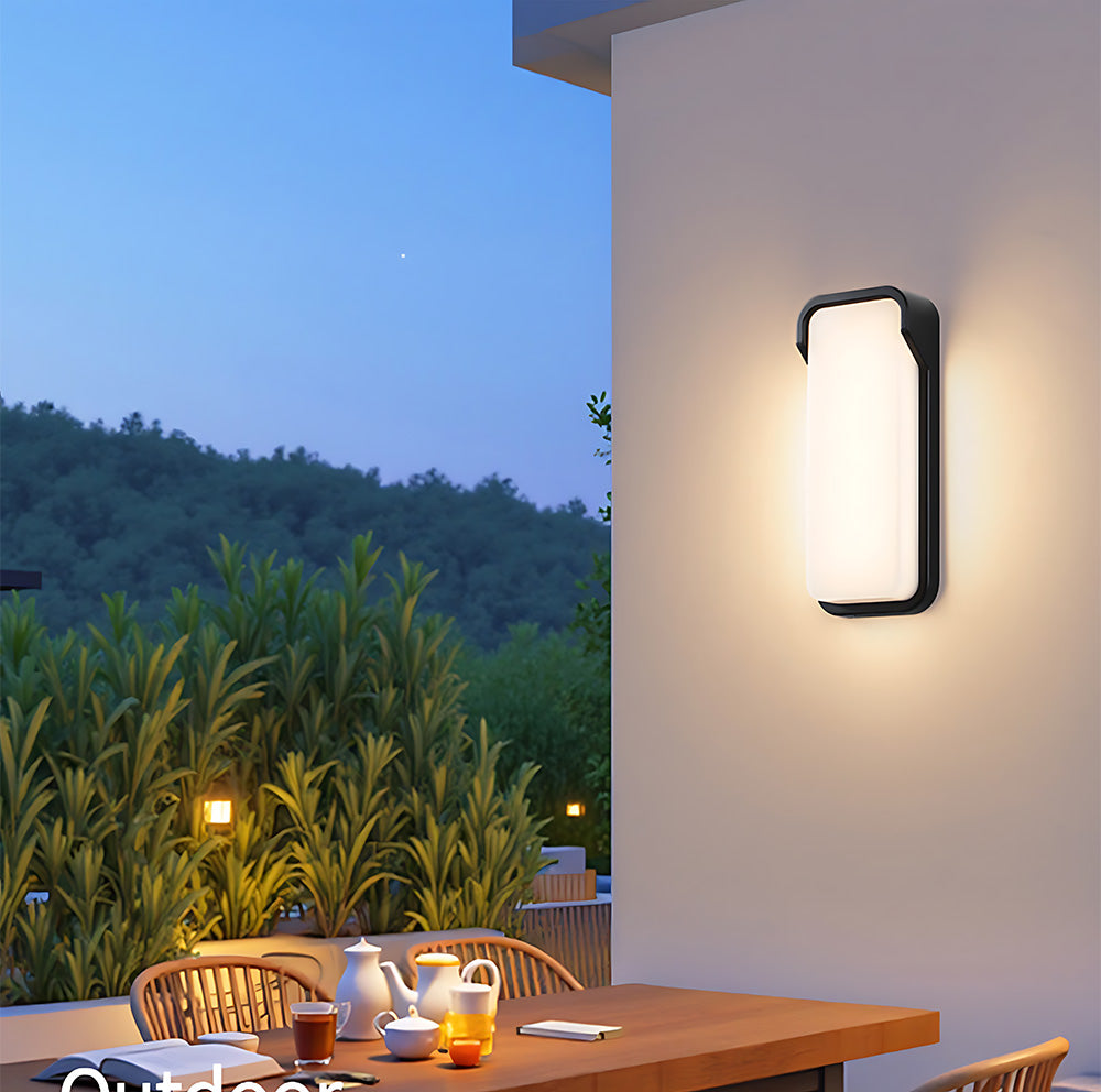 Stylish IP65 Aluminium PIR LED Outdoor Wall Lights for Patio