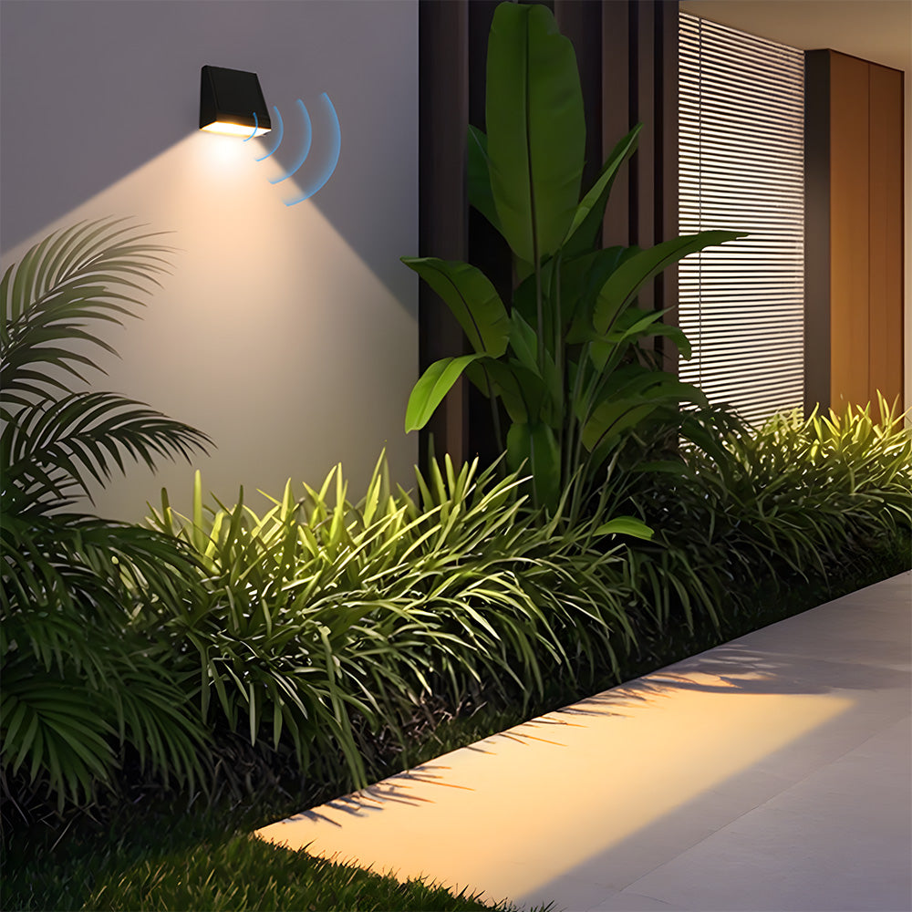 Dusk-to-Dawn Solar Sensor Outdoor Wall Lights for Hallway Patio Porch