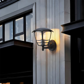 IP44 Weather-resistant Black Outdoor Lights for Garden
