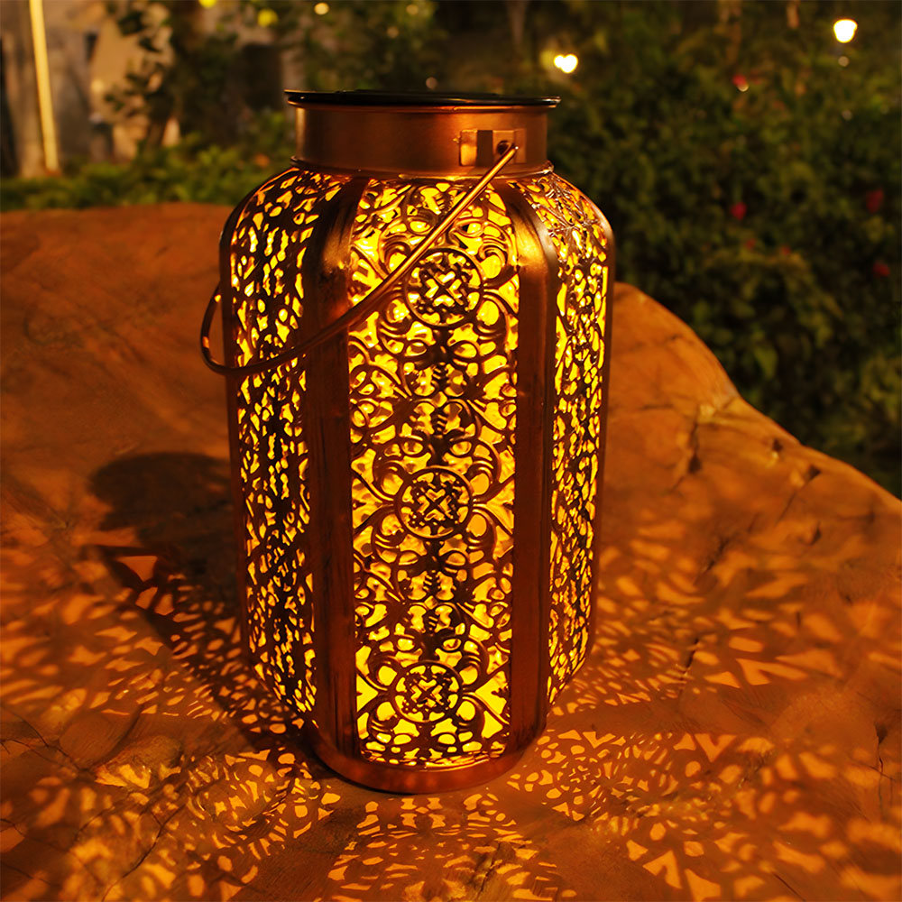 IP44 Outdoor Solar Lantern Lights Decorative Garden Lights for Patio Yard Pathway