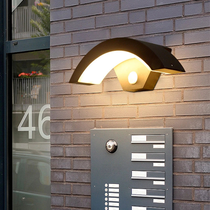 IP65 Modern PIR Outdoor Wall Light Waterproof Garden Wall Lamp