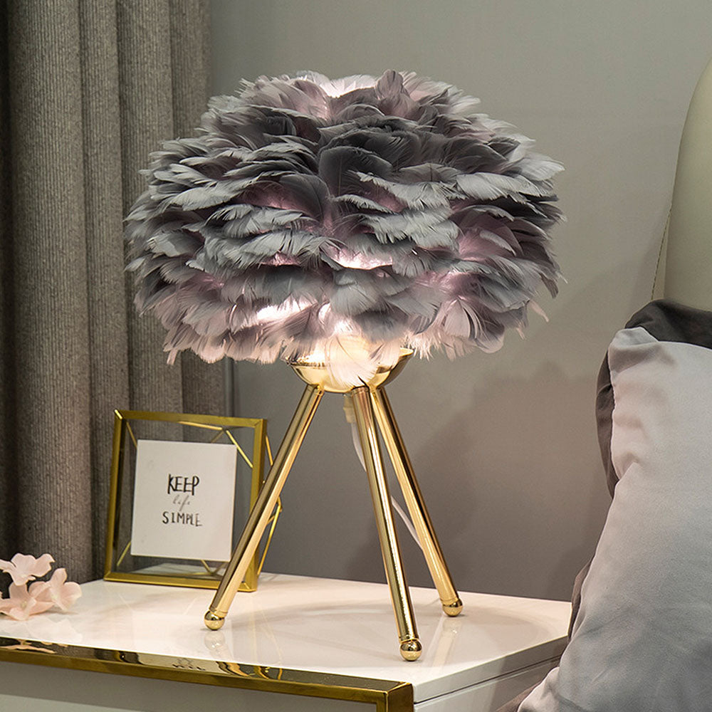 Creative Feather Bedroom White Table Lamps