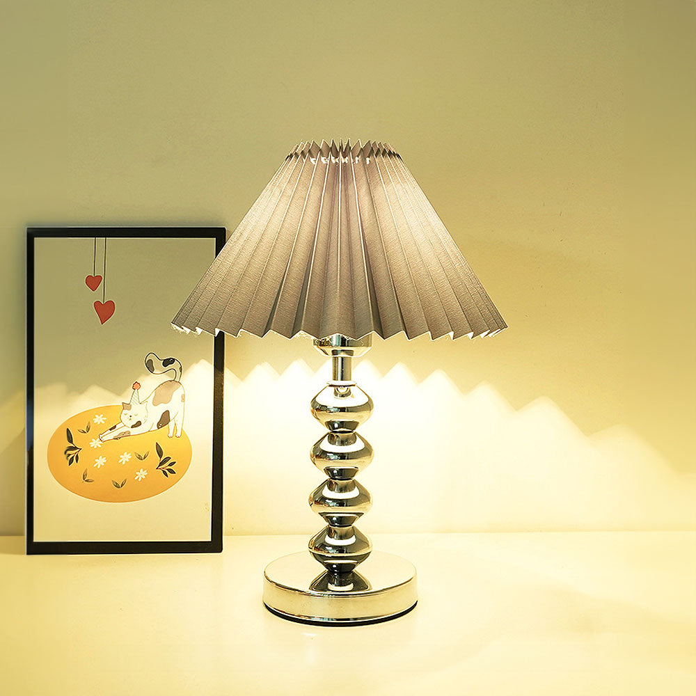 Modern Luxury Simple Iron Table Light