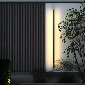 Modern Minimalist Black LED Linear Outdoor Wall Lamp