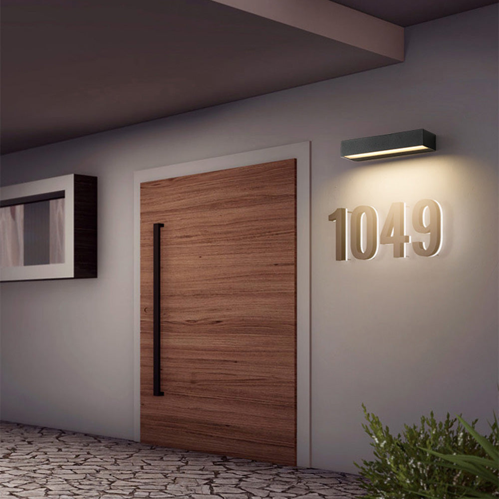 Minimalist Waterproof Aluminum Black LED Outdoor Wall Lights