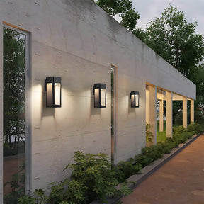 Black Aluminium IP55 Outdoor Wall Light for Patio