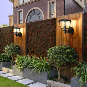 IP44 Weather-resistant Black Outdoor Lights for Garden