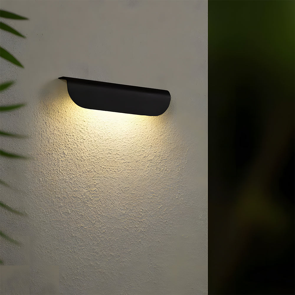 Minimalist Arc LED Waterproof Outdoor Wall Lamp for Gate, Garden & Patio