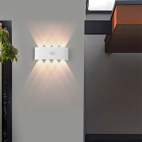 IP65 Modern Up and Down LED PIR Outdoor Wall Light