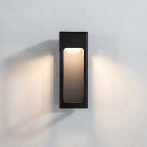 Black Aluminium IP55 Outdoor Wall Light for Patio