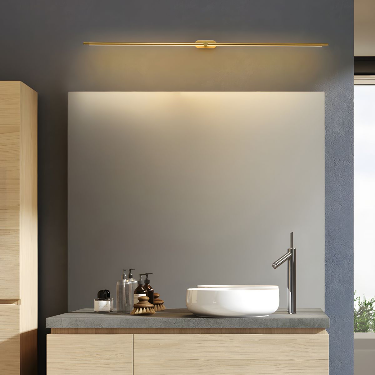 Modern Minimalist Style Metal Wall Light For Bathroom