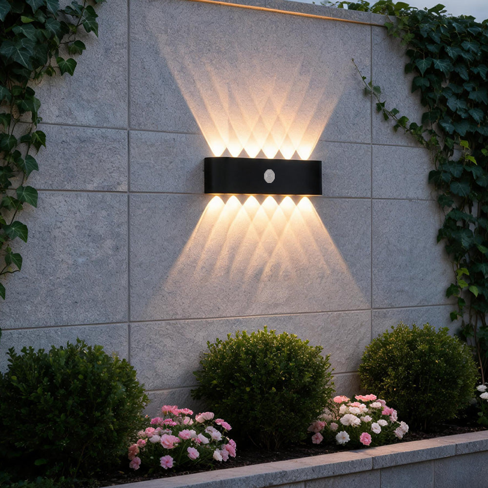 IP65 Modern Up and Down LED PIR Outdoor Wall Light