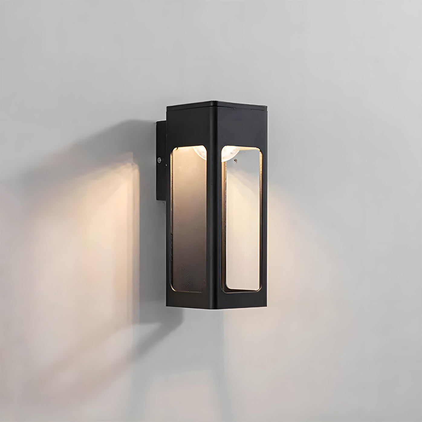 Black Aluminium IP55 Outdoor Wall Light for Patio