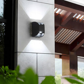 Semicircular Aluminium Acrylic LED Outdoor Wall Lights for Patio Yard