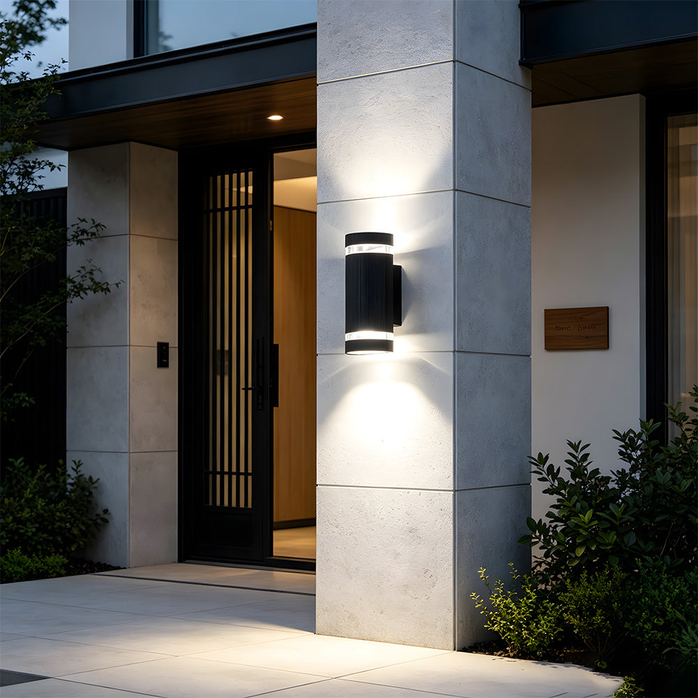 Contemporary IP65 Black Vertical Acrylic Outdoor Wall Lights for Garden Entryway