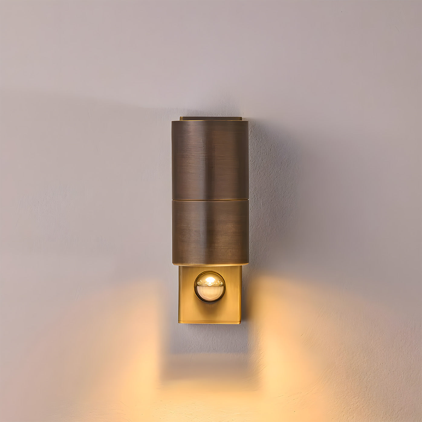 Modern Copper IP65 Dusk-to-Dawn LED Outdoor Wall Lights