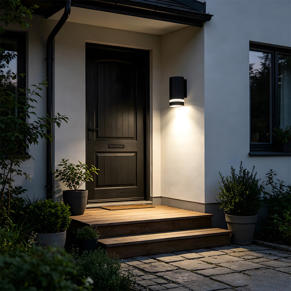 Contemporary IP65 Black Vertical Acrylic Outdoor Wall Lights for Garden Entryway