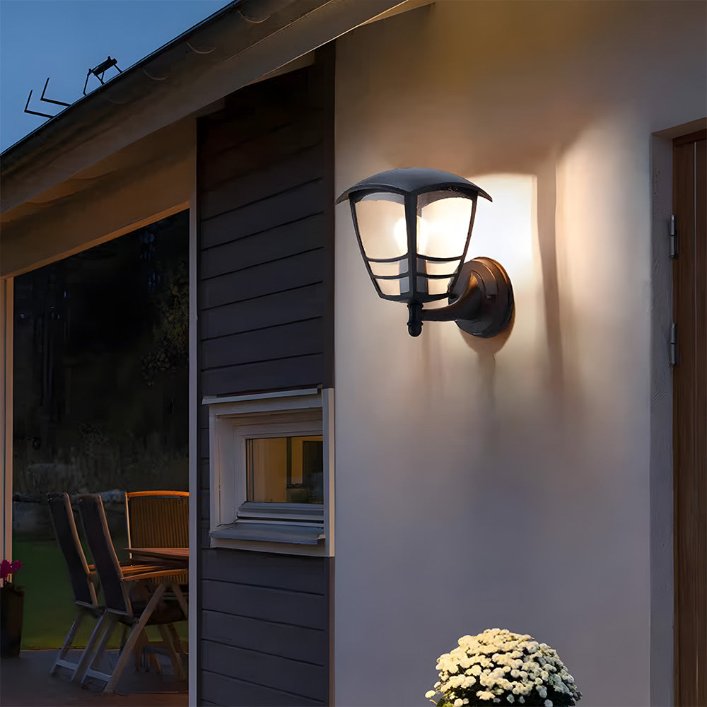 IP44 Weather-resistant Black Outdoor Lights for Garden