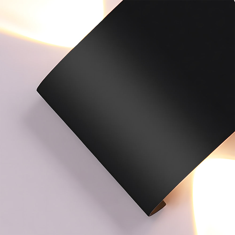IP65 Modern Up and Down LED PIR Outdoor Wall Light