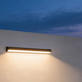 Modern IP65 Waterproof Outdoor LED Linear Wall Lamp