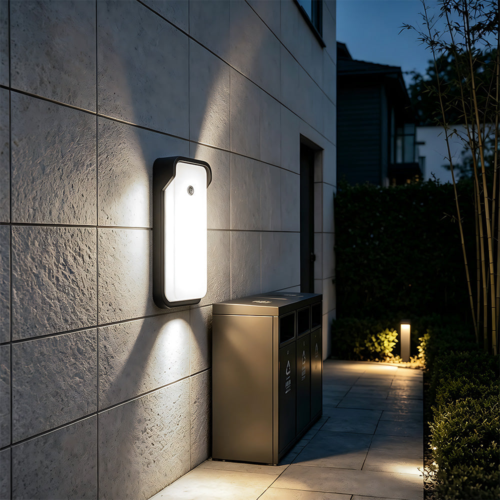 Stylish IP65 Aluminium PIR LED Outdoor Wall Lights for Patio