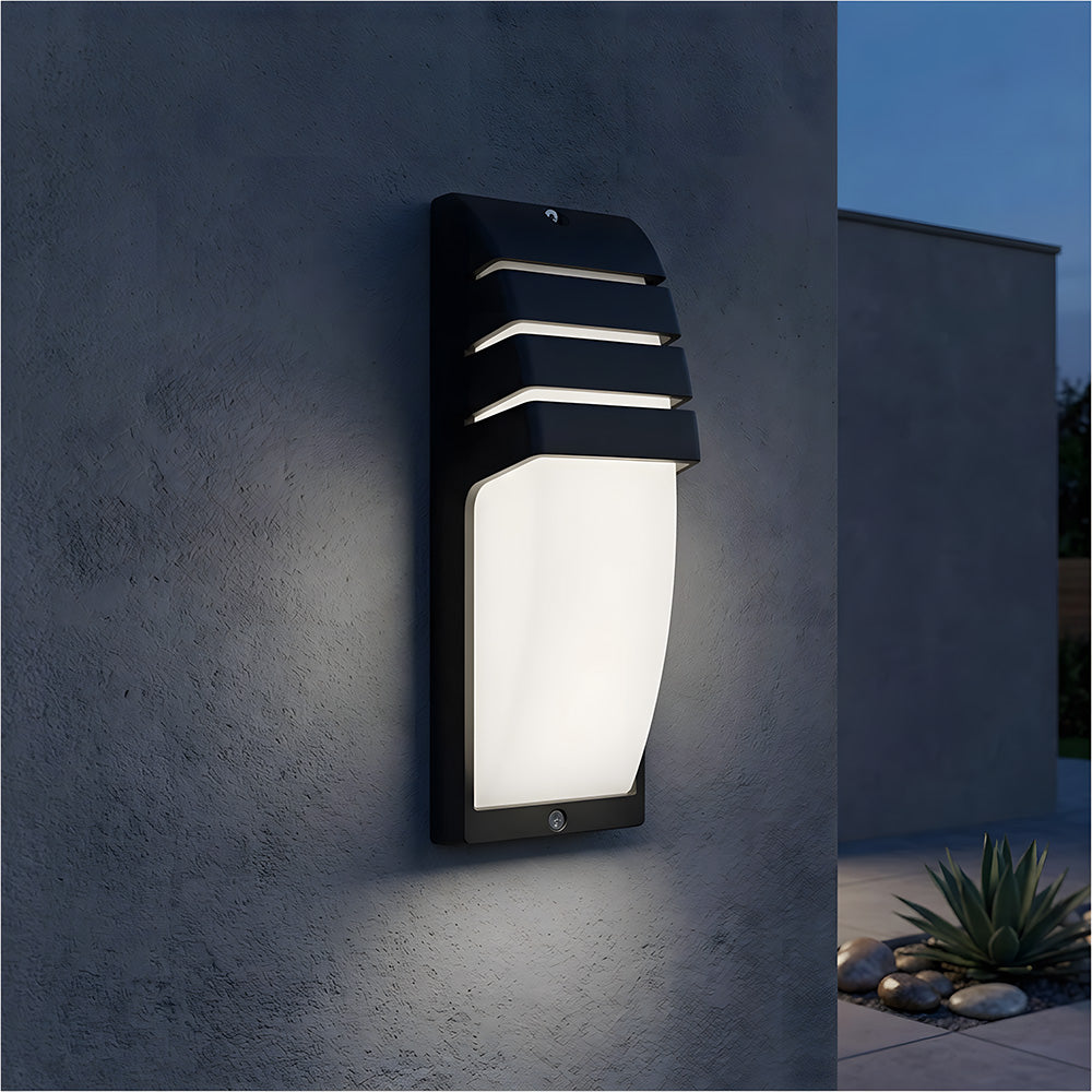 Stylish IP65 Motion Sensor Acrylic LED Outdoor Wall Lights for Entryway