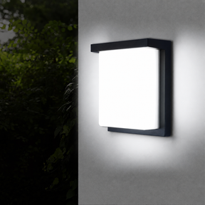 Modern Simple IP65 LED Outdoor Wall Light
