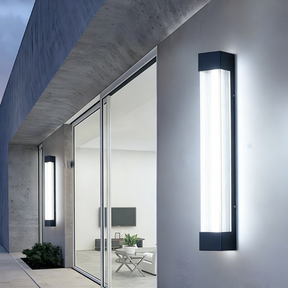 Nordic Style Waterproof Vertical LED Garden Lights Outdoor for Garage Wall