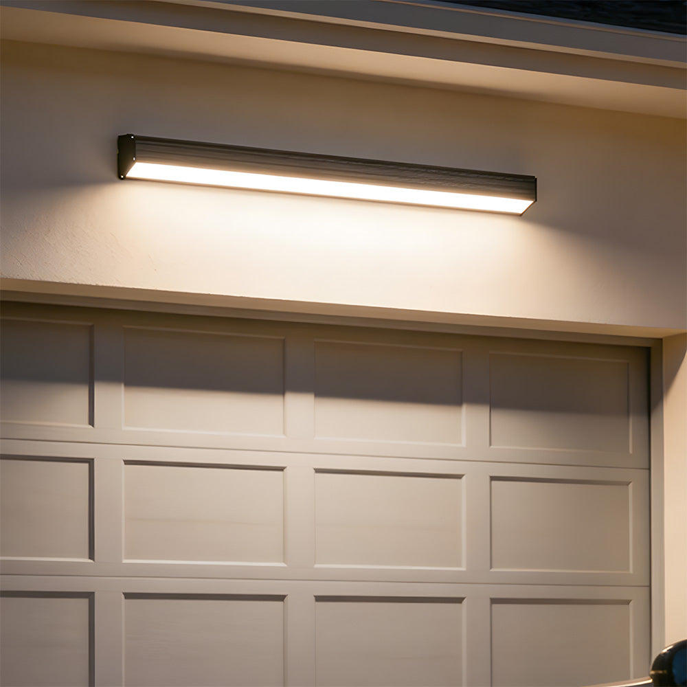 Modern IP65 Waterproof Outdoor LED Linear Wall Lamp